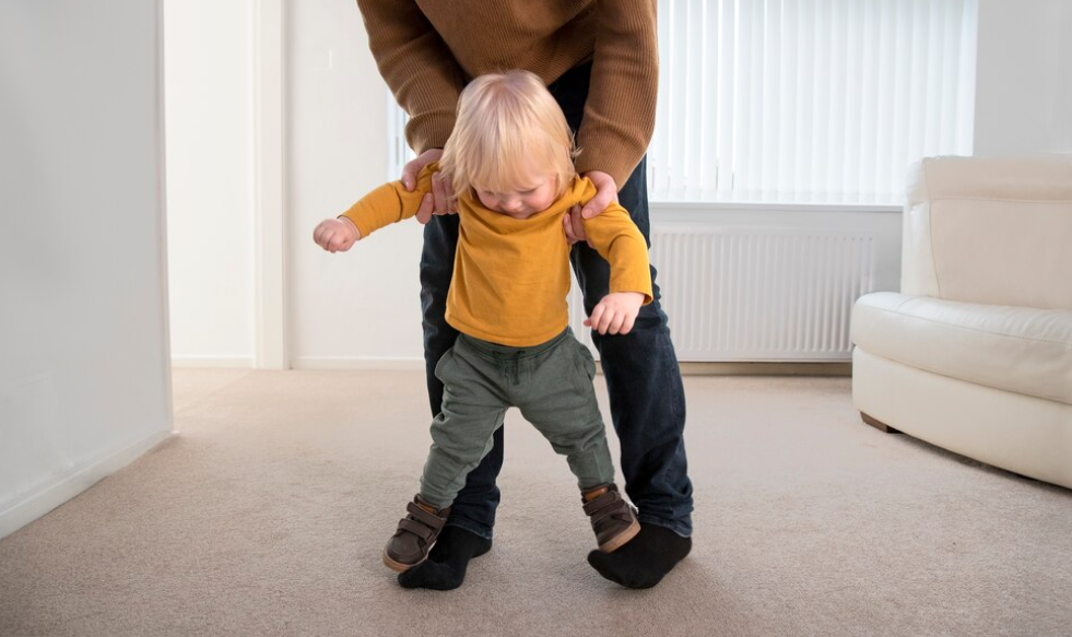 Simple Joys by Carters Boys and Toddlers Pull On Pant